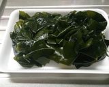 簡単！ワカメの炒め物　単品で1品完成～♪作り方1写真