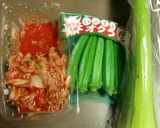 夏ばてに！セロりとオクラのキムチ和え☀作り方1写真