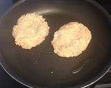 なめ茸の旨味が閉じ込められた鶏ハンバーグ作り方4写真