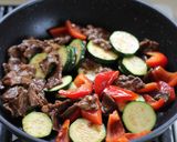 牛肉と夏野菜の豆鼓醤炒め作り方5写真