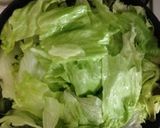 塩ラーメンスープで作る豚バラレタス鍋作り方6写真