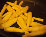 ヤングコーンのカレー炒め☆花椒風味作り方3写真