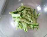 簡単！材料、調味料3つずつもやしサラダ！作り方1写真