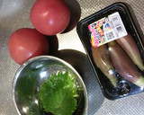 トマトとみょうがの塩昆布和え作り方1写真