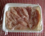 ★鶏の胸肉の玉ねぎソースソテーです。♪作り方1写真