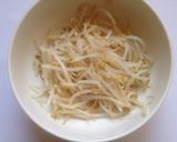 もやしときゅうりの肉味噌サラダ！作り方1写真