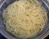 簡単ジェノベーゼ冷製パスタ　タコ・野菜作り方2写真
