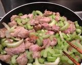 豚とセロリのオイスターソース炒め作り方6写真