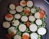 ズッキーニと彩り野菜のガーリックソテー♪作り方7写真