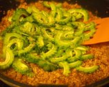 スパイシーなゴーヤそぼろ丼ガーリック風味作り方4写真