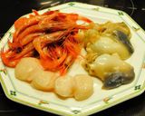 完熟マンゴーと魚介のサラダ作り方1写真
