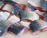 青魚のバルサミコ酢×梅ソテー作り方1写真