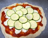 生ハムとルッコラとズッキーニのピザ作り方28写真