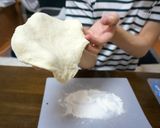 生ハムとルッコラとズッキーニのピザ作り方21写真