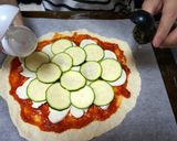 生ハムとルッコラとズッキーニのピザ作り方29写真