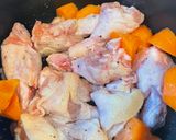 簡単！鶏手羽元のコーラ煮作り方1写真