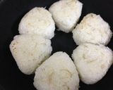 にんにく味噌で焼きおにぎり(≧∇≦)作り方3写真