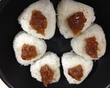 にんにく味噌で焼きおにぎり(≧∇≦)作り方4写真