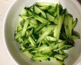 夏においしい！肉味噌冷やしうどん!!作り方1写真