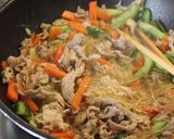 夏バテに!豚肉ときゅうりと春雨の炒めもの作り方7写真