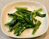 ✽蒸し鶏のサラダ✽ニラキムチ和え作り方3写真