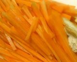 麺つゆで作る②ニンジンちくわ油揚げの炒煮作り方1写真