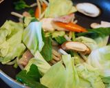 野菜たっぷり☆ナンプラー焼きそば作り方2写真