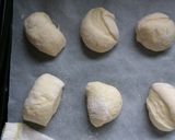余ったポテトサラダでプチフランスパン作り方3写真