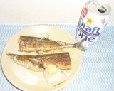 パパのフライパンで焼きサンマ④作り方4写真