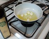 簡単　美味しい　チキンガーリックソテー作り方3写真
