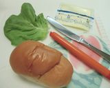 調理パン♡チーズと魚ニソをはさむだけ♪作り方1写真