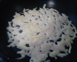 簡単おつまみ！　薄焼きチーズ作り方2写真