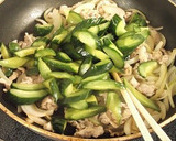 きゅうりのカレーピクルスと豚肉の炒め物作り方3写真