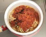 トマト缶で鶏肉煮込み、残りはリゾットに＊作り方4写真
