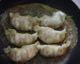 チーズカレーの餃子のはね☆市販の餃子で作り方7写真