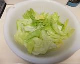 簡単☆レタスだけで出来るサラダ！！作り方1写真
