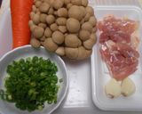 鶏肉・にんにく・生姜入り炊き込みご飯作り方1写真