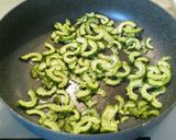 苦味を活かしたゴーヤのしょうゆ焼き作り方2写真