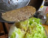 豪快に！ひき肉マヨ炒めかけ丸ごとレタス作り方5写真