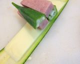 お弁当にSPAM☆オクラ＆ズッキーニ巻き作り方3写真