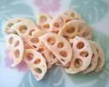 トースターで簡単♪蓮根の赤辛チーズ焼き作り方1写真