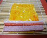 スパムとカニかまとクリチの卵巻き作り方3写真