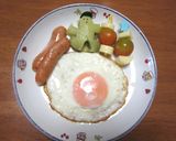 半熟目玉焼きウインナー添え作り方7写真