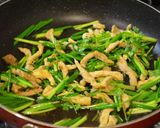 [シェフとコラボ]塩豚と野菜のスタミナ丼作り方9写真