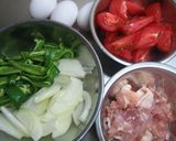 トマト＆卵＆鶏肉の炒め煮作り方1写真