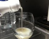 Happyカルピスジュース<炭酸>作り方1写真