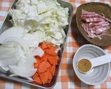 簡単！コンソメde～みそ汁作り方1写真