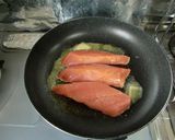 ★鮭のオリーブオイル・バター醤油ソテー♪作り方3写真