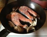 サーモンとしいたけのバター焼き(^-^)作り方4写真