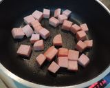 簡単お弁当、スパムとポテトのカレー味作り方4写真
